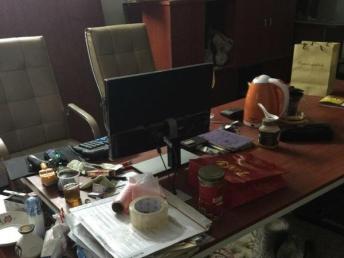 武漢辦公設(shè)備與用品指南 電腦、打印機(jī)與老板桌的選購與優(yōu)化